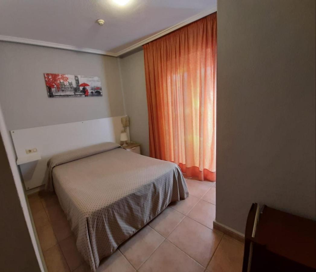 Hotel Central Торевьиа Экстерьер фото