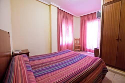 Hotel Central Торевьиа Экстерьер фото